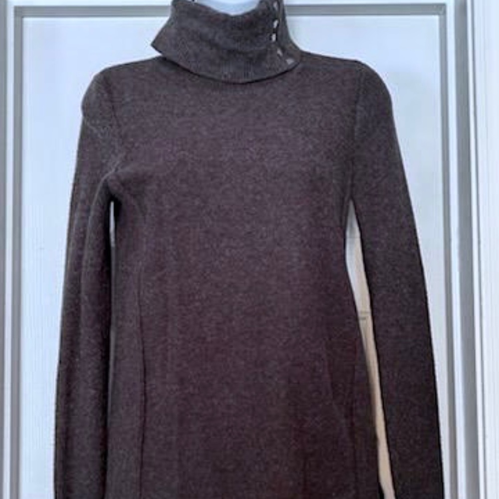 Calvin Klein Dark Grey Long Sweater with Accents at Neck Sz S
